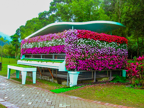 花牆 花柱 植生牆 綠牆 公共綠化 台中綠牆