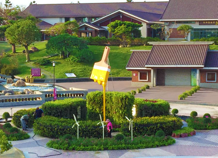 花牆 花柱 植生牆 綠牆 公共綠化 台中綠牆 藝文中心