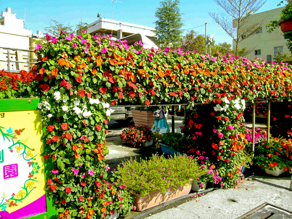 花牆 花柱 植生牆 綠牆 公共綠化 台中綠牆