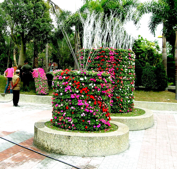 花牆 花柱 植生牆 綠牆 公共綠化 台中綠牆